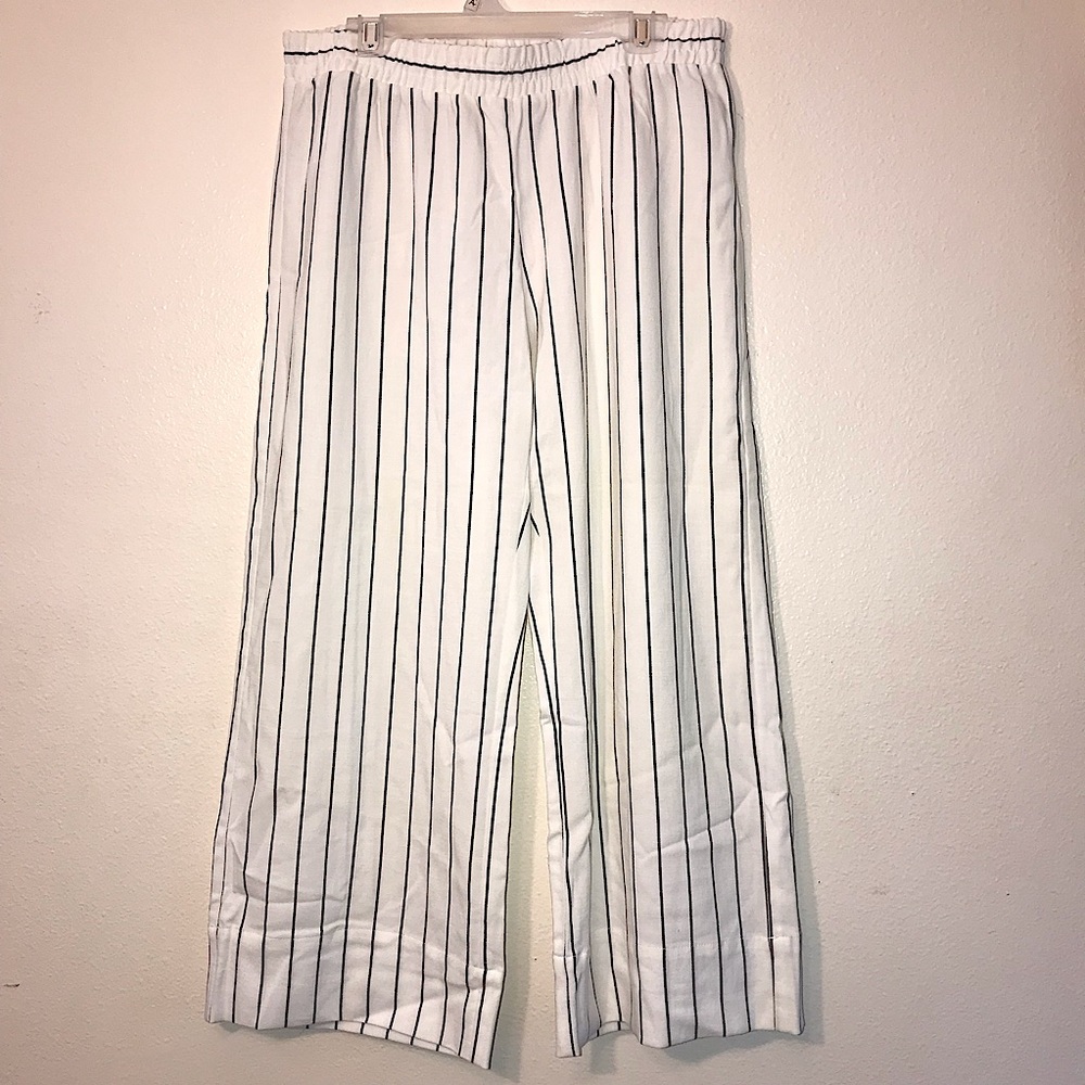 Supply & Demand NWT Cropped Wide Leg Stripe Pant Small